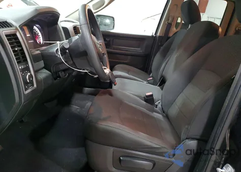 2018 Ram 1500 St z USA, uszkodzony, nr VIN 1C6RR7FT4JS312746